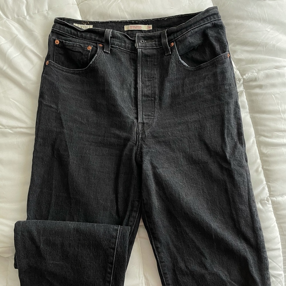 Levis Ribcage Straight